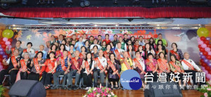 桃園市長鄭文燦，出席八德區公所106年度重陽敬老、長青楷模表揚活動。

