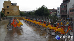 楊梅區首批3站公共自行車租賃站啟用。