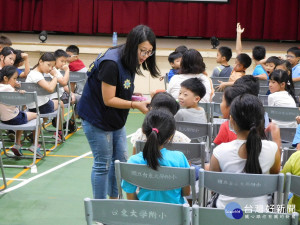 守護孩童健康成長　台東婦幼隊前進校園宣導婦幼安全法令