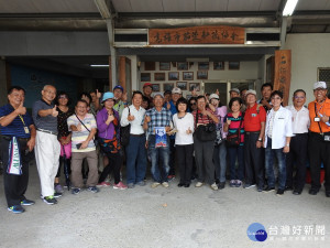 台南市觀光導遊協會組團參訪高雄市茄萣舢筏協會。