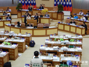 新北議會市政總質詢30日由議員黃俊哲、陳科名及廖本煙等提出質詢。
（圖／記者黃村杉攝）
