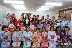 日本和服穿著體驗。