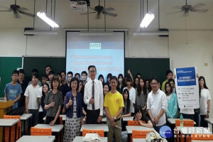 長榮大學辦新南向海外實習講座。