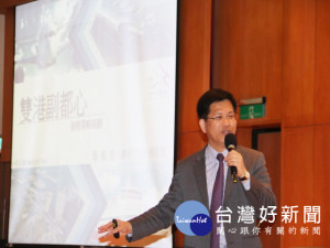 弘光科技大學環境與安全衛生工程系等單位合辦第39屆海洋工程研討會，市長林佳龍應邀發表「台中市海線雙港副都心之願景」。（記者陳榮昌攝）
