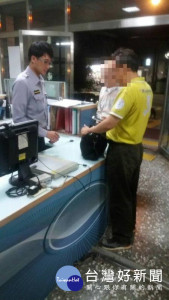 熱心民眾拾失包至所 警見救命藥物速聯絡失主領回