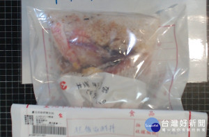 北市衛生局抽檢八坂丼屋ATT 4 FUN店「超值海鮮丼」，發現其大腸桿菌群超標。（圖／台北市衛生局）