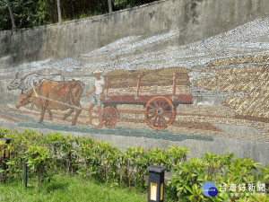 劍潭公園水牛圖，為台南知名藝術家顏水龍先生的作品。（圖／公園處提供）