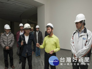 
市議員吳敏濟爭取大安媽祖園區主建物內設沙雕美術館。二十四日邀請府官員會勘並做說明，表示沙雕館營運有奠定大安觀光及台灣沙雕藝術發展的里程碑等作用。（記者陳榮昌攝）


