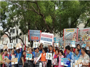 議員和立委指責台中空氣汙染嚴重。林重鎣攝