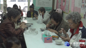 景慶廚房服務15載　長者共餐聊天好溫馨