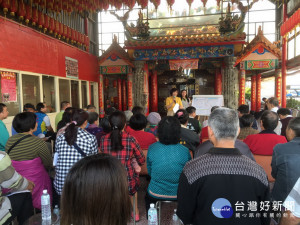 立委何欣純爭取大峰路公園作防災公園。林重鎣攝