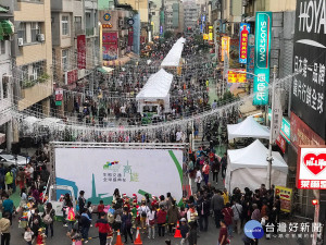 12月23日、24日，及12月30日至1月1日三天元旦連假將舉辦「哈瑪星耶誕文化節」。（圖／高雄市政府交通局提供）
