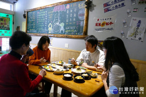 隱身在南投市復興路上的「昭割烹」日本料理，推出無菜單料理，吸引不少遠從各地來的饕客嘗鮮。