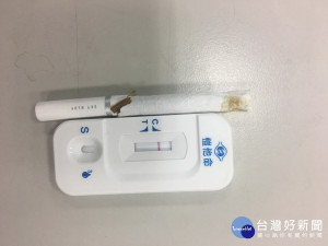 毒菸塞屁股。林重鎣攝
