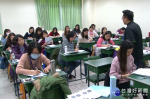 知名教學團隊開講 竹市百名教師搶研習