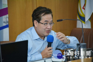 游副市長指出，感謝地政局在工作繁忙之餘，特別針對地上物查估進行系統開發。