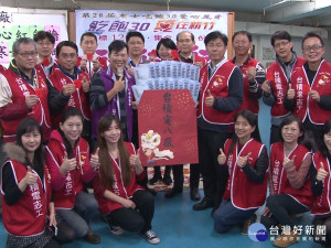 園區廠商獻愛心 填補寒士尾牙宴缺口