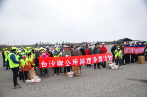 澎縣後寮天堂路淨灘　200人清出15公噸垃圾