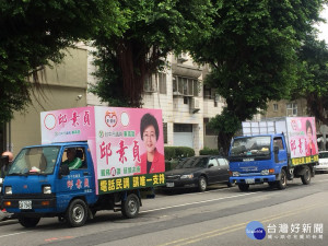 黨內初選 老將不敢大意出動宣傳車遊街