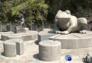 天然景緻 尖石鄉青蛙石步道正式開放