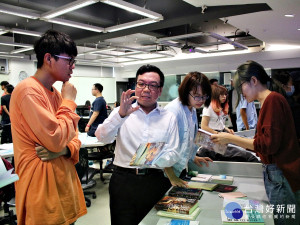 元智響應「世界閱讀日」  師生規劃執行書暢桃園