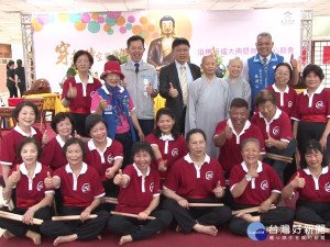玄奘大學浴佛節 社區團體接力演出
