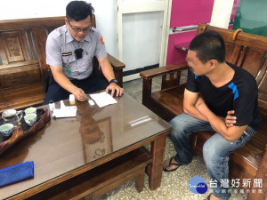 屏警關懷弱勢男子　意外破獲竊盜案