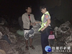 竊嫌摸黑進入回收場偷取物品，巧遇元長警方巡邏經過敏銳察覺有異，進而逮獲竊盜現行犯。