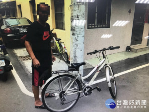 實習生協助破自行車被竊案。林重鎣攝