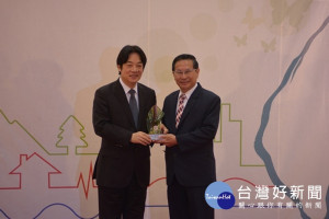 嘉市災害防救深耕第2期計畫評鑑雙特優 行政院長頒獎表揚