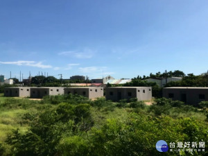 有議員指出，航空城附近農地在短時間內出現大量組合屋，藉由「種房子」領取拆遷補償費。(圖／翻攝桃園市議會網站)