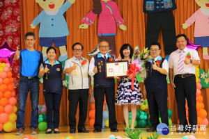苗縣國中小校長交接　徐耀昌期勉打造優質教學環境