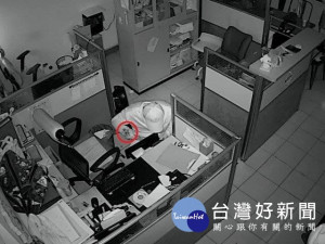 男子缺錢行竊前東家　右手刺青成鐵證