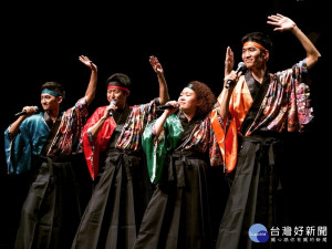 日本變色龍人聲樂團在「2018桃園合唱藝術節」閉幕音樂會中做精彩的演出。