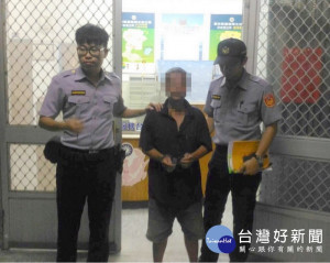北港警方落實勤查，路檢逮獲酒駕男子，保障民眾安全。（記者陳昭宗拍攝）