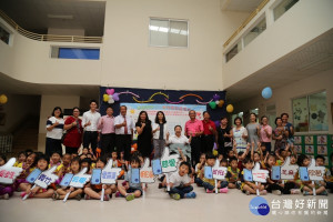 嘉義縣政府配合行政院推動準公共化幼兒園辦理見證儀式暨記者會
