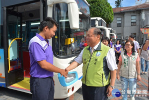 澎湖低地板公車上路　提供舒適大眾運輸服務