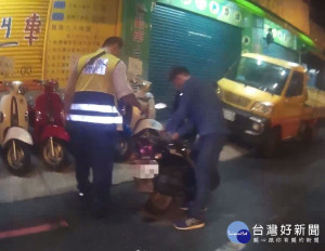 男子車停路旁未熄火　引員警注意後破獲竊盜毒品