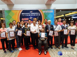南市勞工局職訓成果驚艷全場，近萬人參與。