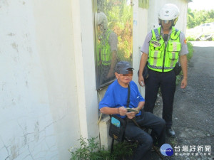 天氣酷熱傷老翁　警民合作共馳援