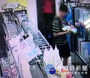 男子疑因精神狀態不佳，竟以偷竊的方式舒解壓力，遭警方依監視器畫面通知到案，無前科的他懊悔不已。（記者陳昭宗拍攝）