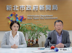 衛生局長林奇宏19日於記者會強調，老人塗氟可兼收預防牙根齲齒，進而降低全口無牙的機率，其效益勢必高於補助老人免費假牙的製作費。（圖／記者黃村杉攝）

