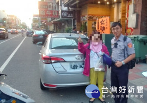 遍尋不到新買愛車 警一查赫然發現就停在家門前