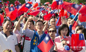 （圖／翻攝丁守中臉書）