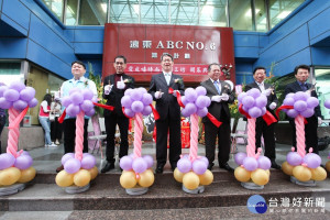 葉惠青副市長31日出席新北市首座精品皮件產業文化館「愛皮嘻時尚文創工坊」開幕典禮 。（圖／記者黃村杉攝）