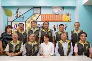黃敏惠重百工專業拚經濟 藥師：垂楊大橋助縮短關鍵性醫療支援時間