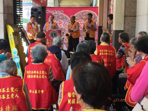 華山南投站邀請長輩歡慶11週年。（南投站提供）