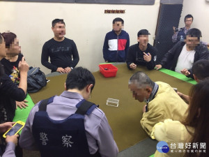 天九牌賭場暗藏公寓民宅　萬華警方一舉破獲