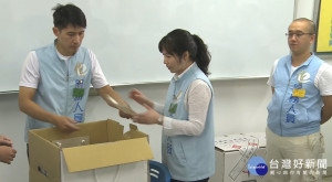 行政院會今（13）日通過內政部擬具的《公職人員選舉罷免法》部分條文修正草案及《總統副總統選舉罷免法》部分條文修正草案，明定大眾傳播媒體刊播競選或罷免廣告，除了現行規定應載明刊播者姓名外，也要一併公開出資者及其相關資訊。（圖／中選會YouTube）