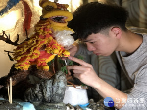 王奕鈞和作品。林重鎣攝